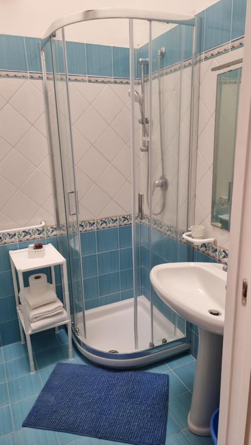 Appartamenti Su Piazza Matteotti Forio Centralissimi Buitenkant foto