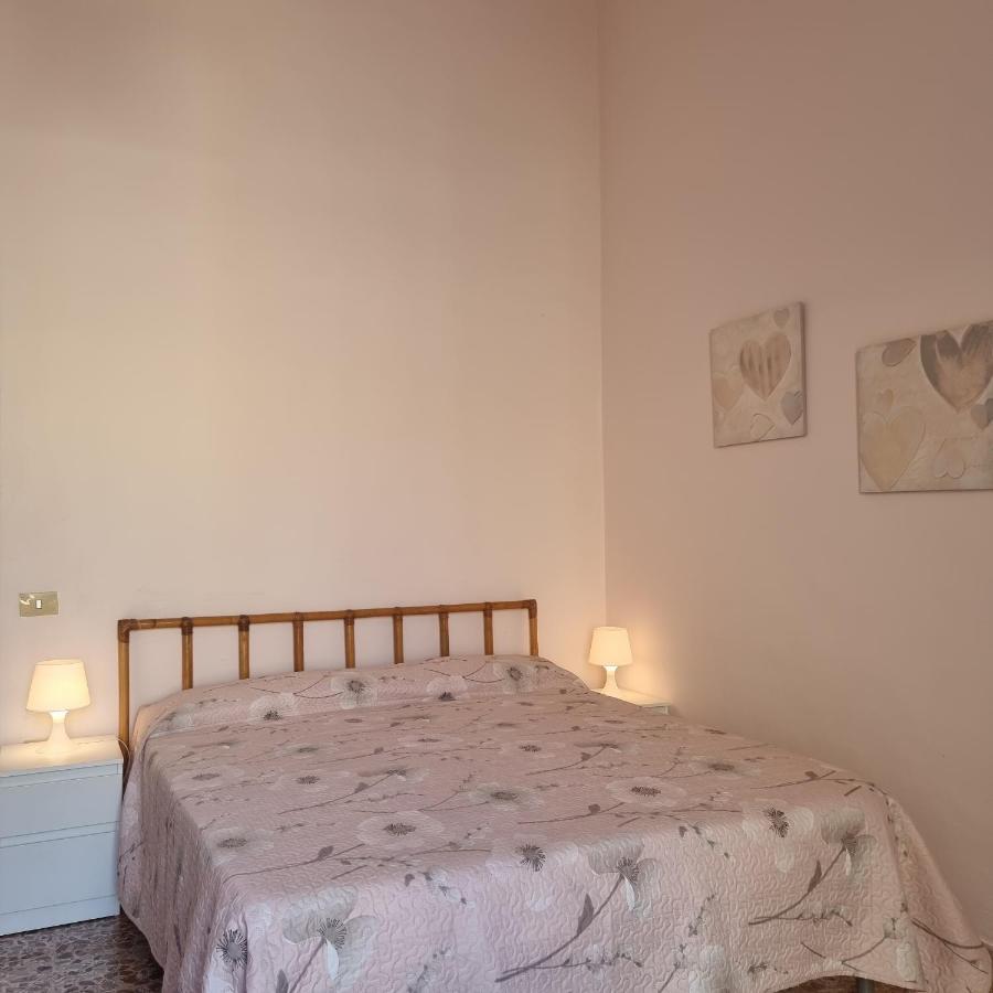 Appartamenti Su Piazza Matteotti Forio Centralissimi Buitenkant foto